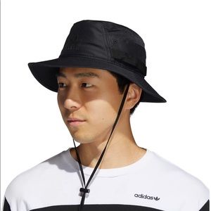 adidas originals ryv bucket hat